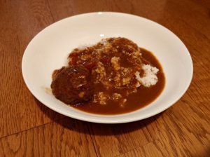 画像1: 【オリジナル商品】鳥取和牛のハンバーグカレー （レトルト）